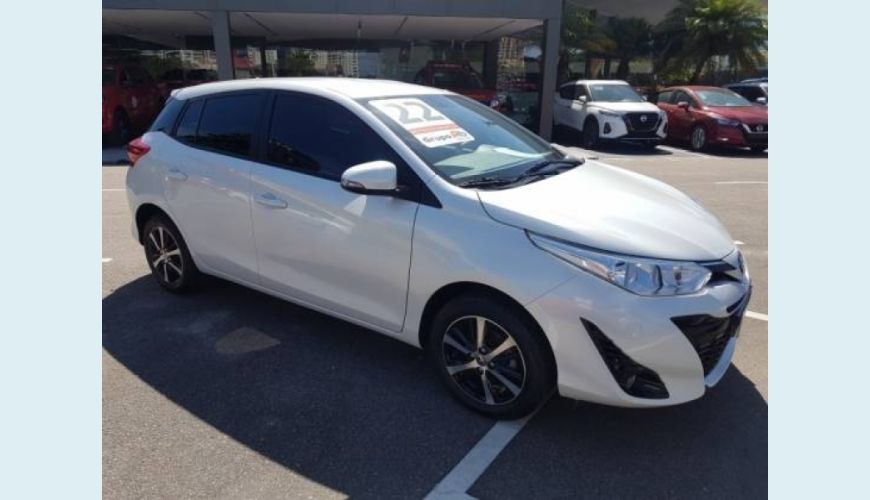 TOYOTA YARIS 1.5 16V FLEX XS CONNECT MULTIDRIVE - BRANCO - 2022 Foto 5 (Grande)