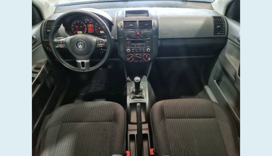 VOLKSWAGEN POLO 1.6 MI BLUEMOTION 8V FLEX 4P - PRATA - 2014 Foto 5 (Grande)