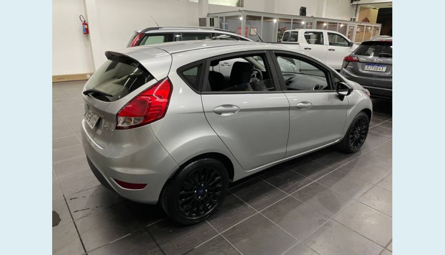 FORD FIESTA 1.6 SE STYLE HATCH 16V FLEX 4P - PRATA - 2017 Foto 5 (Grande)