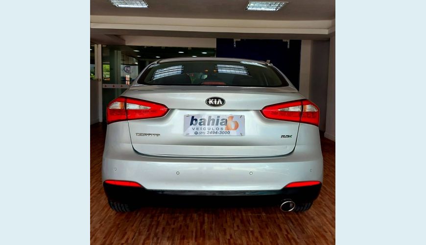 KIA CERATO 1.6 SX 16V FLEX 4P AUT. - PRATA - 2015 Foto 5 (Grande)