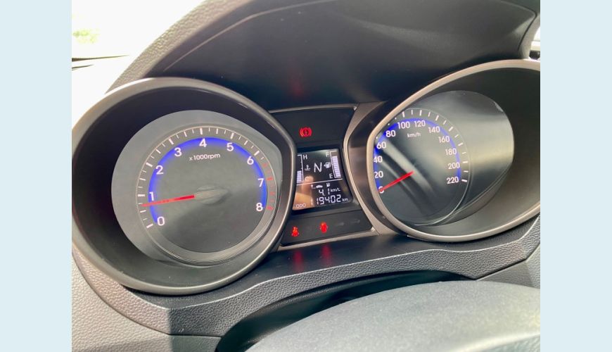 HYUNDAI HB 20X 1.6 16V PREMIUM FLEX 4P AUT. - BRANCO - 2015 Foto 5 (Grande)