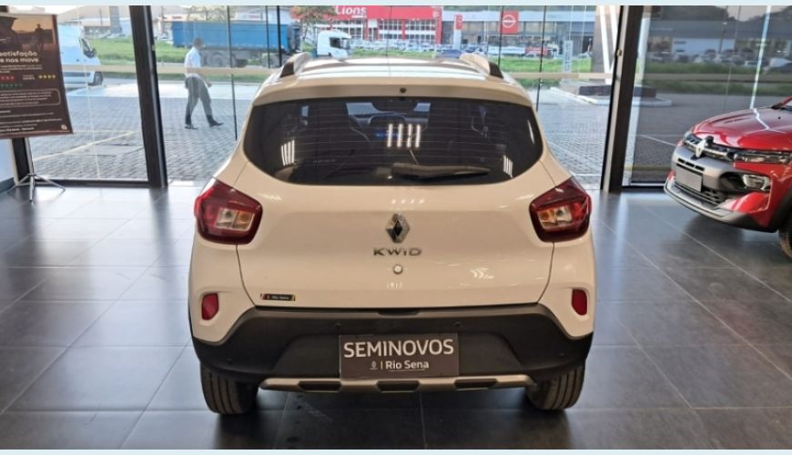 RENAULT KWID 1.0 12V SCE FLEX OUTSIDER MANUAL - BRANCO - 2023 Foto 5 (Grande)