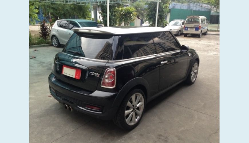 MINI COOPER S 1.6 - PRETO - 2013 Foto 5 (Grande)