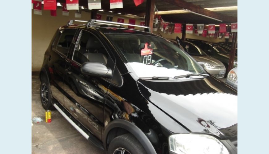 VOLKSWAGEN CROSSFOX 1.6 T. FLEX 8V 5P - PRETO - 2009 Foto 5 (Grande)