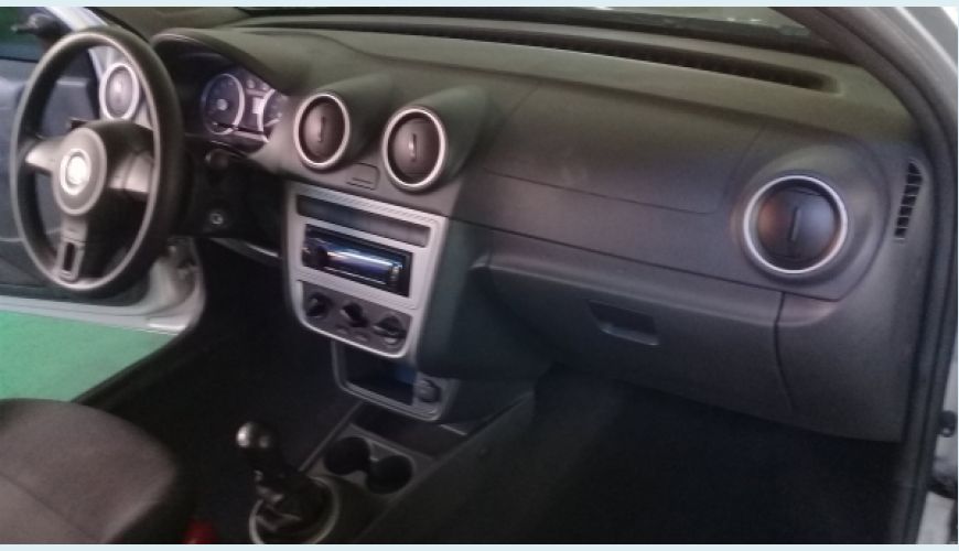 VOLKSWAGEN GOL 1.6 MI CITY 8V FLEX 4P - PRATA - 2014 Foto 6 (Grande)