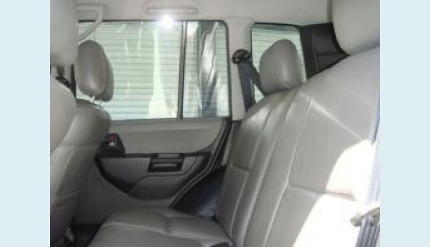 MITSUBISHI PAJERO TR4 2.0 4X4 16V FLEX 4P AUT. - PRETO - 2008 Foto 6 (Grande)