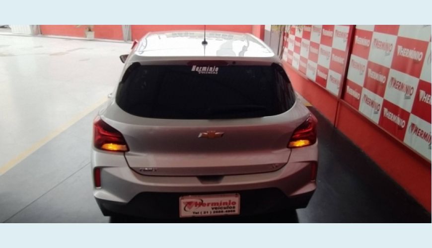 CHEVROLET ONIX 1.0 FLEX LT - PRATA - 2020 Foto 6 (Grande)