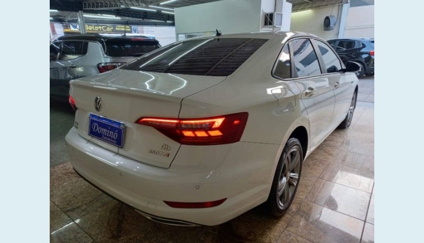 VOLKSWAGEN JETTA 1.4 250 TSI TOTAL FLEX R-LINE TIPTRONIC - BRANCO - 2019 Foto 6 (Grande)