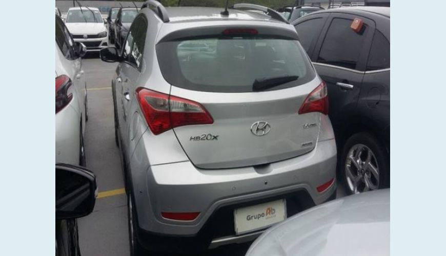 HYUNDAI HB 20 1.6 PREMIUM 16V FLEX 4P AUT. - PRATA - 2015 Foto 6 (Grande)