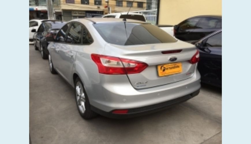 FORD FOCUS 2.0 SE SEDAN 16V FLEX 4P POWERSHIFT - PRATA - 2015 Foto 6 (Grande)