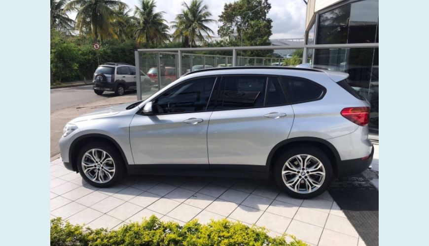 BMW X1 2.0 16V TURBO ACTIVEFLEX SDRIVE20I 4P AUT. - PRATA - 2019 Foto 6 (Grande)