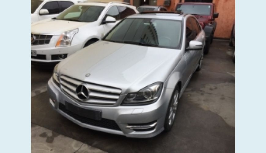 MERCEDES-BENZ C 200 1.8 CGI AVANTGARDE 16V 4P AUT. - PRATA - 2013 Foto 6 (Grande)