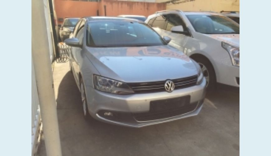 VOLKSWAGEN JETTA 2.0 TSI HIGHLINE 200CV 4P TIPTRONIC - PRATA - 2011 Foto 6 (Grande)