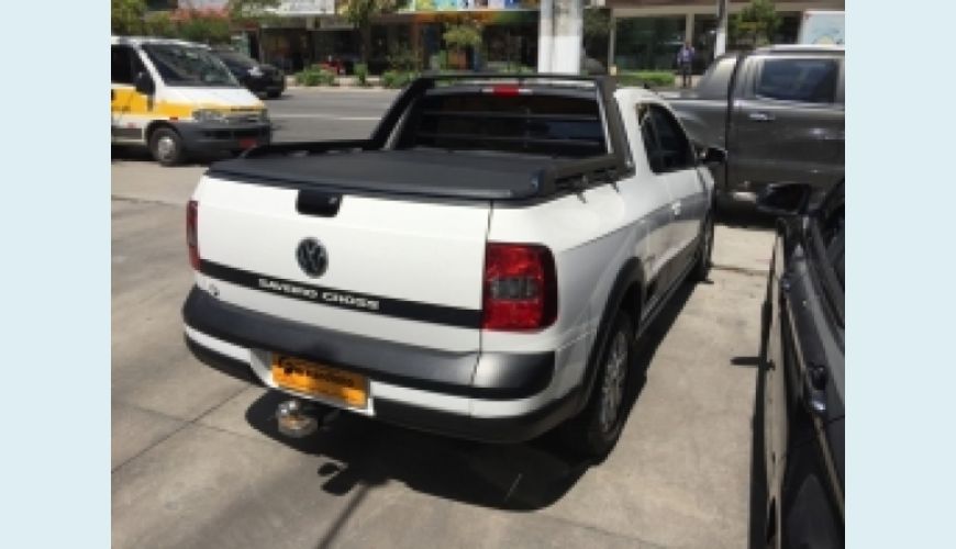 VOLKSWAGEN SAVEIRO 1.6 CROSS CE 16V FLEX 2P - BRANCO - 2015 Foto 6 (Grande)