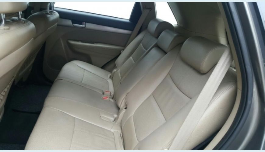 KIA SORENTO 2.4 S.253 4X2 16V 4P AUT. - CINZA - 2012 Foto 6 (Grande)