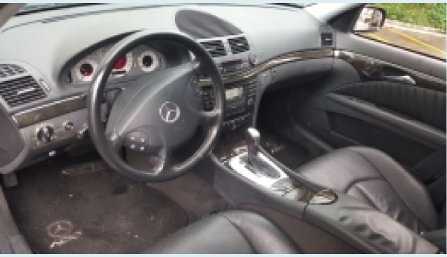 MERCEDES-BENZ E 320 3.2 AVANTGARDE V6 4P AUT. - PRETO - 2003 Foto 6 (Grande)