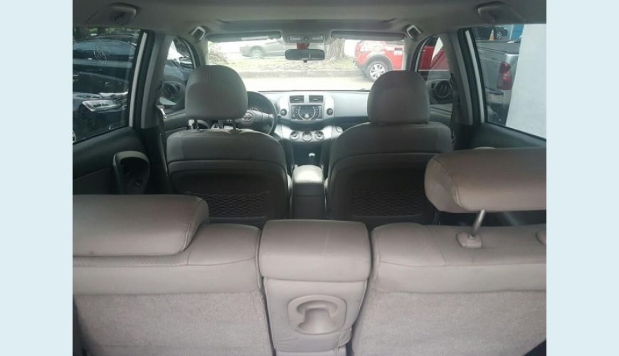TOYOTA RAV 4 2.4 4X4 16V 4P AUT. - BRANCO - 2011 Foto 6 (Grande)