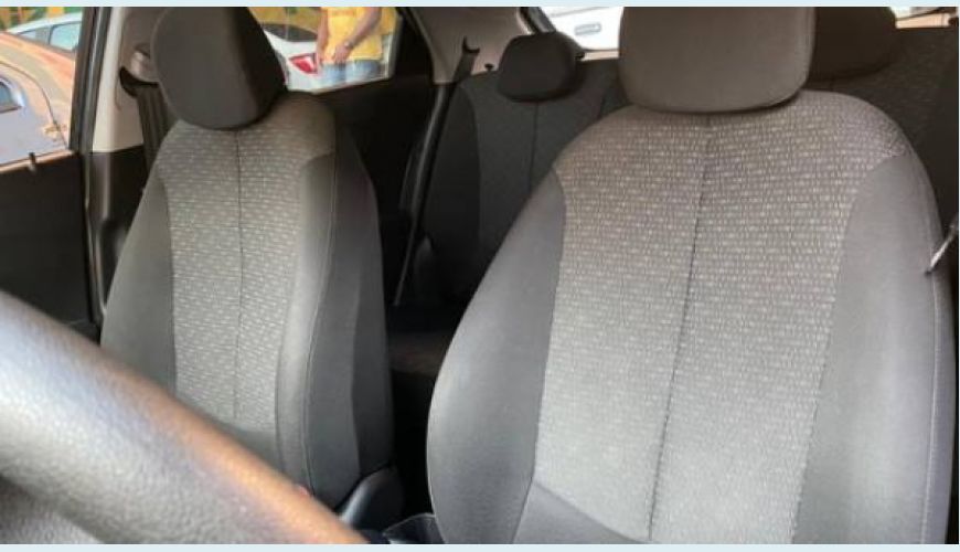 HYUNDAI HB 20 1.0 COMFORT PLUS 12V FLEX 4P - PRETO - 2017 Foto 6 (Grande)