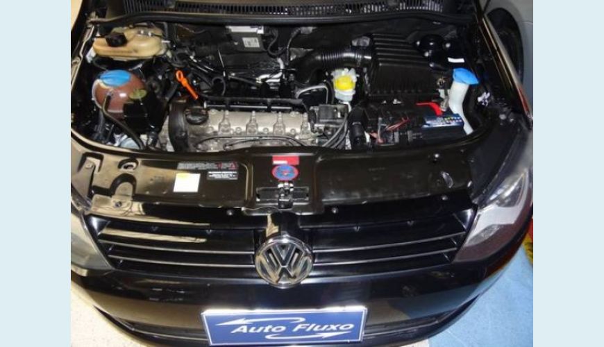 VOLKSWAGEN SPACEFOX 1.6 MI SPORTLINE 8V FLEX 4P AUT. - PRETO - 2011 Foto 6 (Grande)