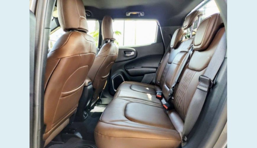 FIAT TORO 2.0 16V TURBO DIESEL RANCH 4WD AT9 - CINZA - 2021 Foto 6 (Grande)