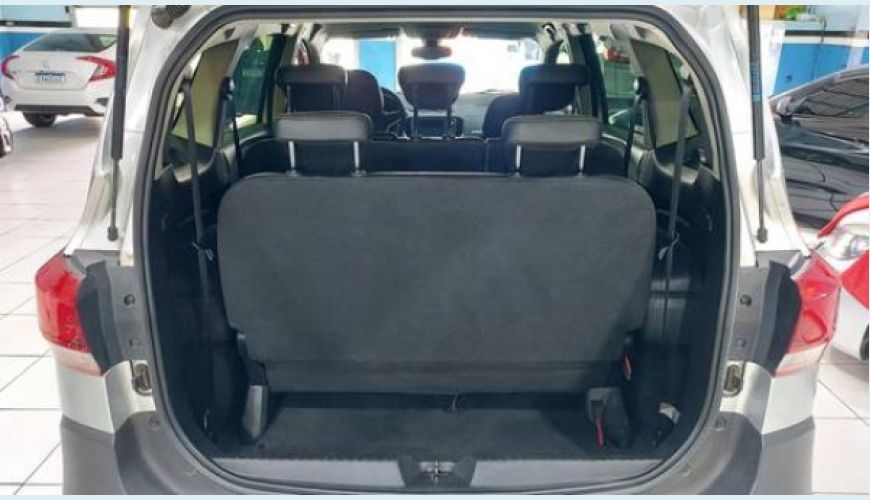 CHEVROLET SPIN 1.8 ACTIV 8V FLEX 4P AUT. - PRATA - 2020 Foto 6 (Grande)