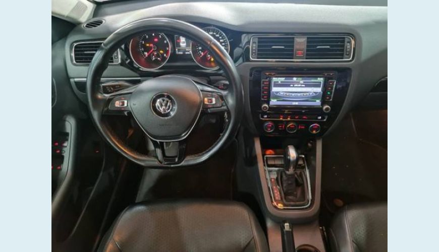 VOLKSWAGEN JETTA 2.0 TSI HIGHLINE 211CV 4P TIPTRONIC - PRATA - 2015 Foto 6 (Grande)