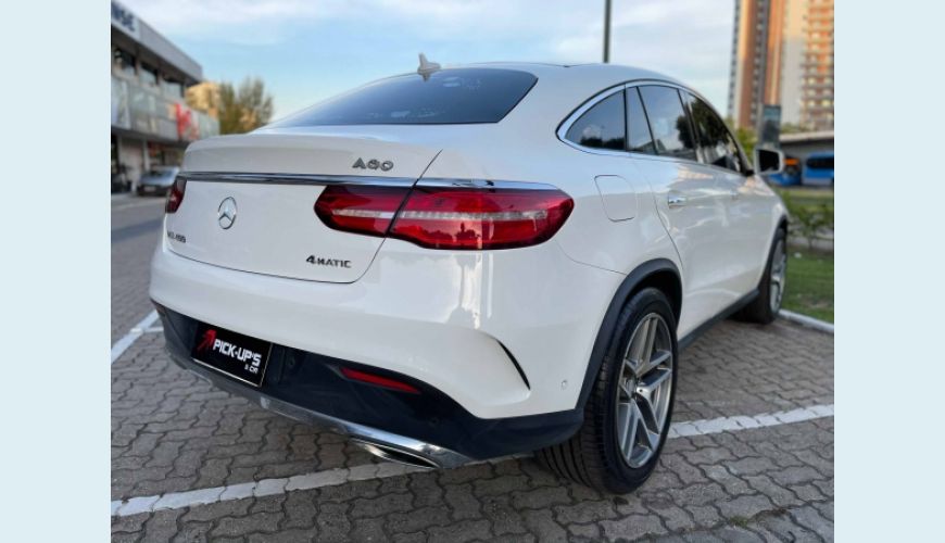 MERCEDES-BENZ GLE 400 3.0 V6 COUPÉ 4MATIC 9G-TRONIC - BRANCO - 2016 Foto 6 (Grande)