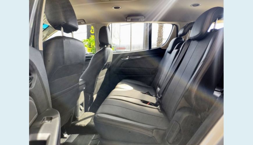 CHEVROLET TRAILBLAZER 2.8 PREMIER 4X4 16V TURBO DIESEL 4P AUT. - CINZA - 2022 Foto 6 (Grande)