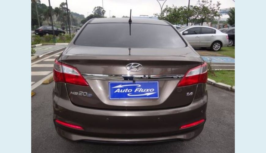 HYUNDAI HB 20S 1.6 COMFORT STYLE 16V FLEX 4P - MARROM - 2016 Foto 6 (Grande)