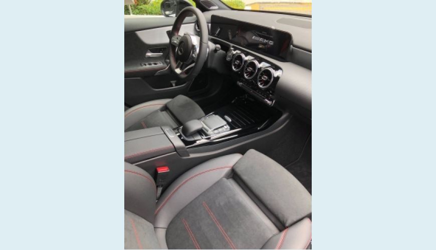 MERCEDES-BENZ A 35 AMG 2.0 CGI 4MATIC 7G-DCT - CINZA - 2021 Foto 6 (Grande)