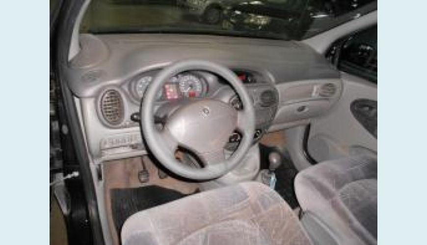 RENAULT SCENIC 2.0 RXE 16V 4P - PRETO - 2003 Foto 6 (Grande)