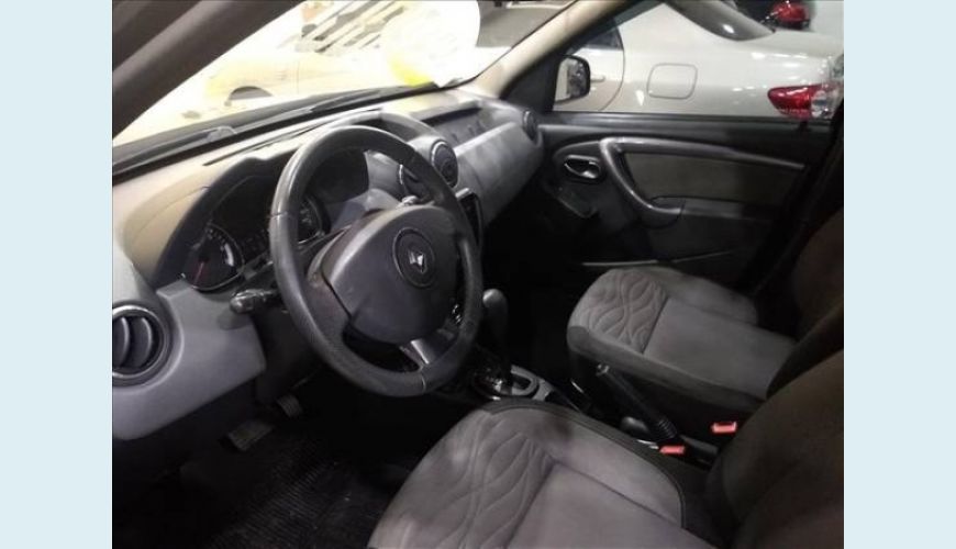 RENAULT DUSTER 2.0 DYNAMIQUE 4X2 16V FLEX 4P AUT. - PRETO - 2015 Foto 6 (Grande)