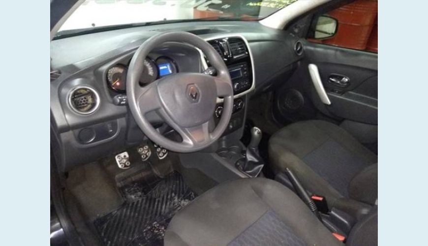 RENAULT SANDERO 1.6 EXPRESSION 8V FLEX 4P - PRETO - 2015 Foto 6 (Grande)