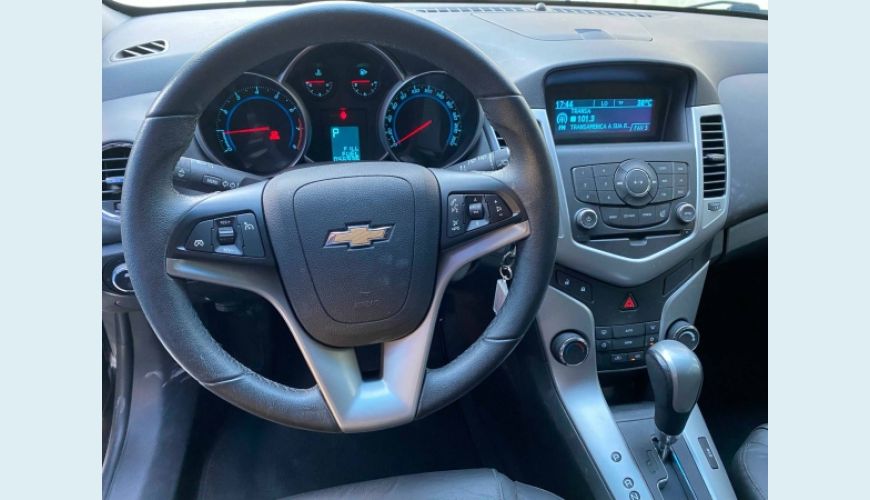 CHEVROLET CRUZE 1.8 LT SPORT6 16V FLEX 4P AUT. - PRETO - 2013 Foto 6 (Grande)