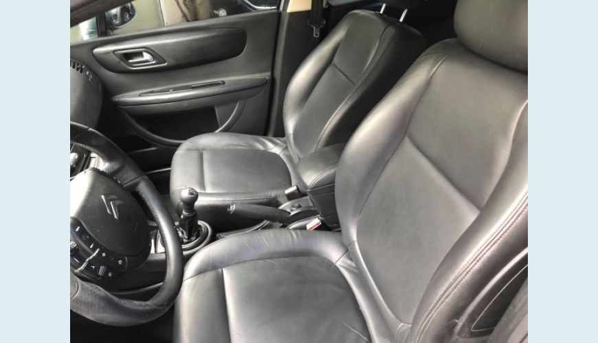 CITROËN C4 2.0 EXCLUSIVE 16V FLEX 4P - PRATA - 2010 Foto 6 (Grande)