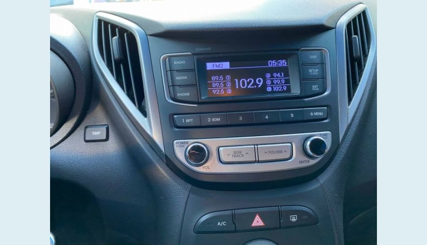 HYUNDAI HB 20 1.0 COMFORT PLUS 12V FLEX 4P - CINZA - 2018 Foto 6 (Grande)