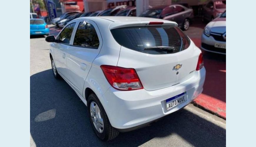 CHEVROLET ONIX 1.0 MPFI LT 8V FLEX 4P - BRANCO - 2014 Foto 6 (Grande)