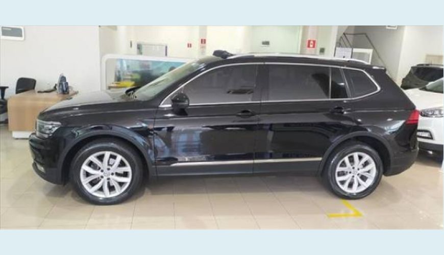 VOLKSWAGEN TIGUAN 1.4 250 TSI TOTAL FLEX ALLSPACE TIPTRONIC - PRETO - 2018 Foto 6 (Grande)