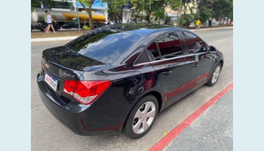 CHEVROLET CRUZE 1.8 LT 16V FLEX 4P AUT. - PRETO - 2013 Foto 6 (Grande)