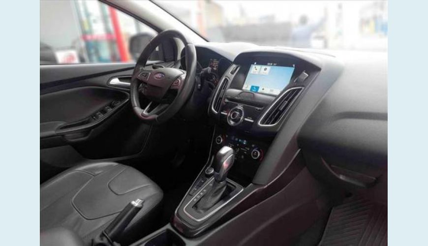 FORD FOCUS 2.0 TITANIUM 16V FLEX 4P POWERSHIFT - PRATA - 2018 Foto 6 (Grande)
