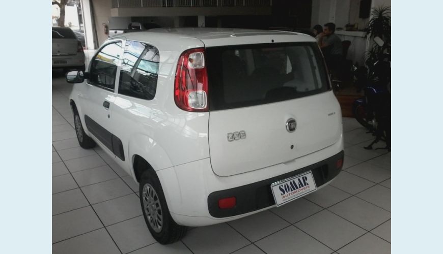FIAT UNO 1.0 EVO VIVACE 8V FLEX 2P - BRANCO - 2014 Foto 6 (Grande)