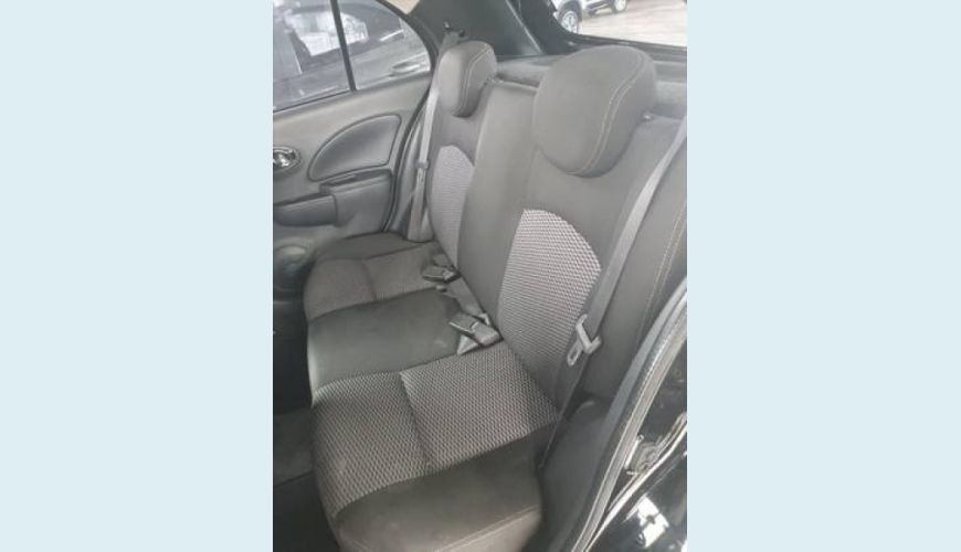 NISSAN MARCH 1.6 SV 16V FLEX 4P XTRONIC - PRETO - 2018 Foto 6 (Grande)