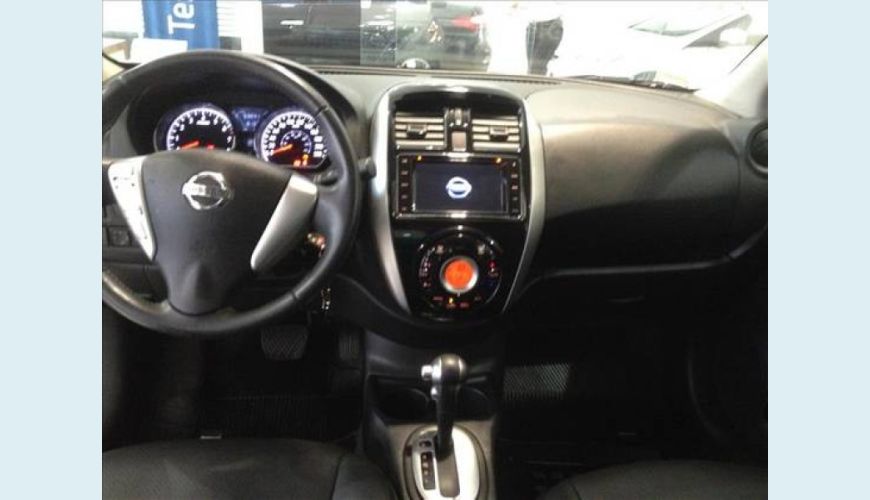 NISSAN VERSA 1.6 16V FLEX SL 4P XTRONIC - BRANCO - 2017 Foto 6 (Grande)