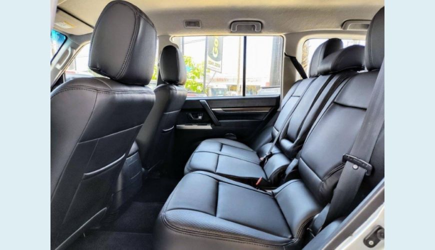 MITSUBISHI PAJERO FULL 3.2 GLS 4X4 16V TURBO INTERCOOLER DIESEL 4P AUT. - PRATA - 2008 Foto 6 (Grande)