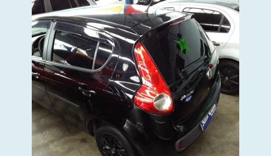 FIAT PALIO 1.4 MPI ATTRACTIVE 8V FLEX 4P - PRETO - 2013 Foto 6 (Grande)