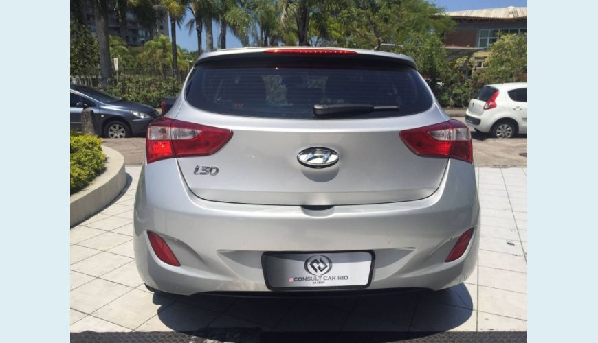 HYUNDAI I30 1.6 MPFI 16V FLEX 4P AUT. - PRATA - 2014 Foto 6 (Grande)