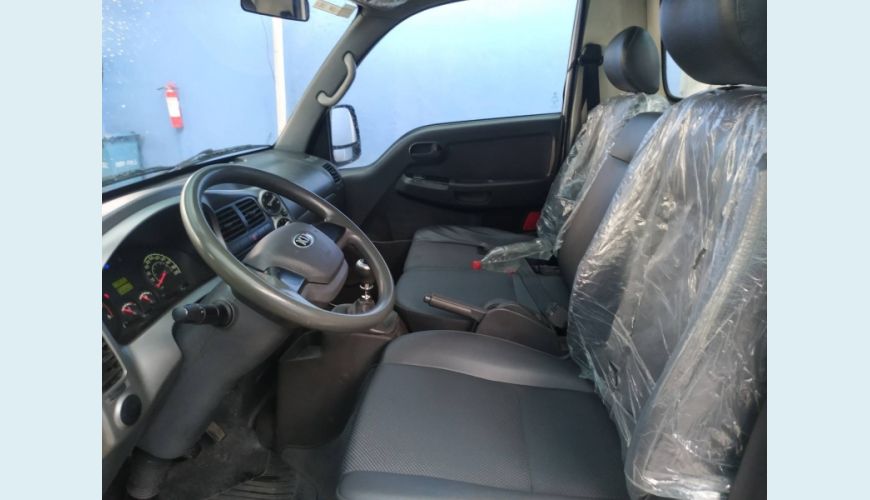 KIA BONGO 2.5 TD DIESEL STD CS - BRANCO - 2018 Foto 6 (Grande)