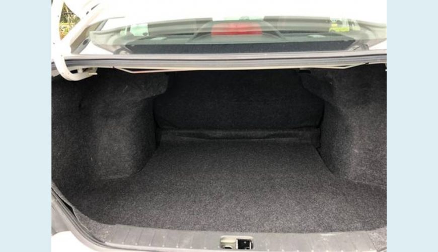 NISSAN VERSA 1.6 16V FLEXSTART UNIQUE 4P XTRONIC - BRANCO - 2018 Foto 6 (Grande)