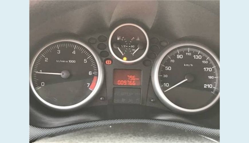 PEUGEOT 207 1.4 XR 8V FLEX 2P - PRETO - 2010 Foto 6 (Grande)