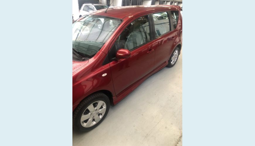NISSAN LIVINA 1.8 SL 16V FLEX 4P AUT. - VINHO - 2010 Foto 6 (Grande)